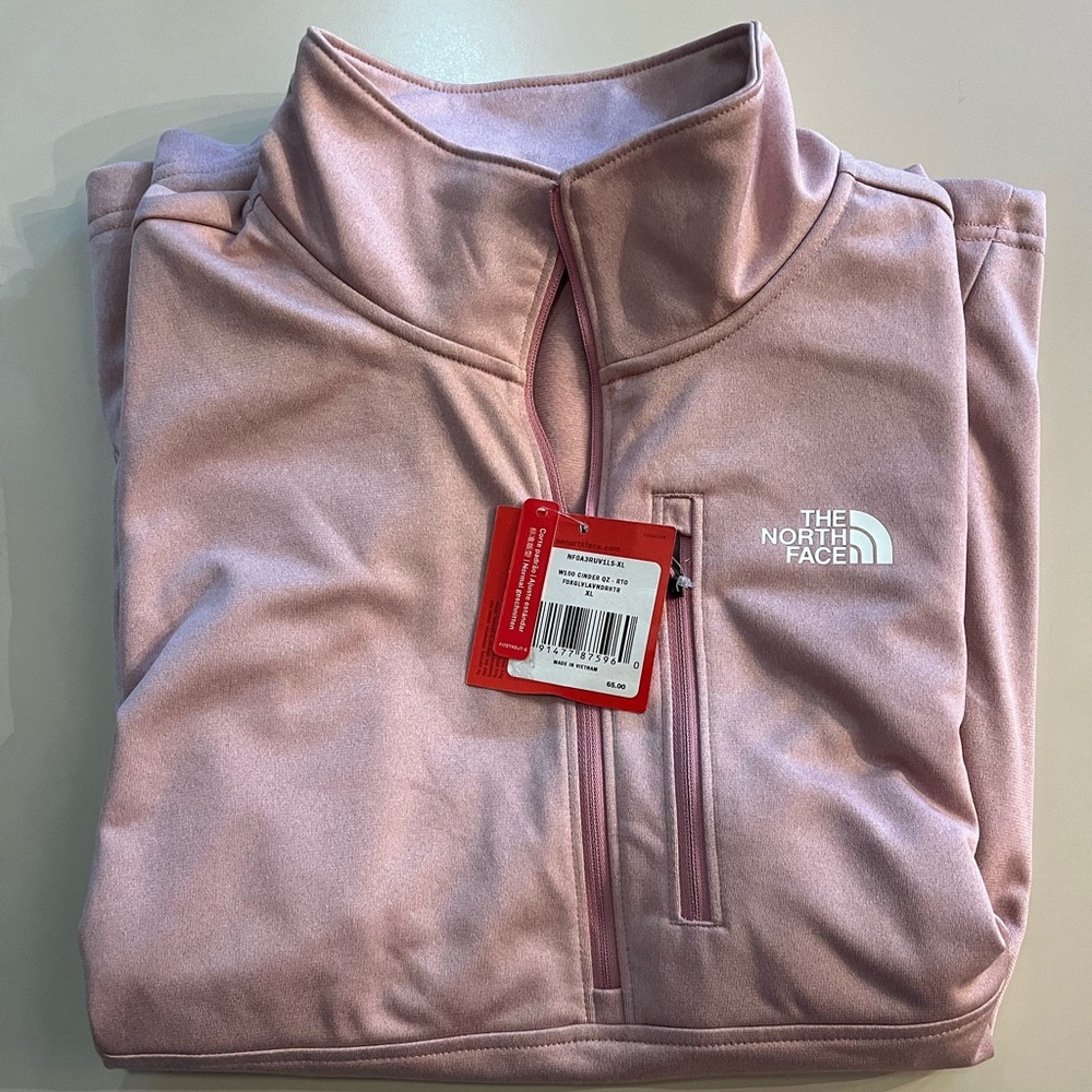 The North Face women’s XL pullover pink new with tags